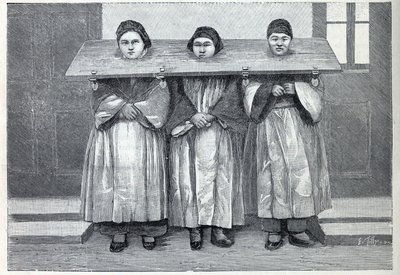 Chasse en Chine : le cangue, un appareil de tourment (une sorte de pilori) appliqué aux mères infanticides. Gravure dans « La Nature » - Unknown artist