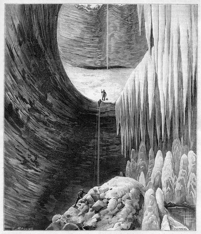 Vue intérieure de la glaciaire naturelle du Creux-Perce (Côte-d