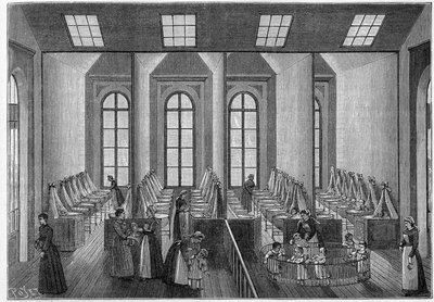 Les crèches : crèche et pouponnière de Guise (Aisne, 02). Vue intérieure de la salle principale. Gravure dans « La Nature : revue des sciences et de leurs applications aux arts et à l
