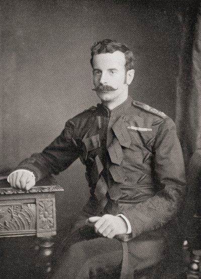 Lieutenant-général Douglas Mackinnon Baillie Hamilton Cochrane, 12e comte de Dundonald, du livre South Africa and the Transvaal War par Louis Creswicke, publié en 1900 - Unknown