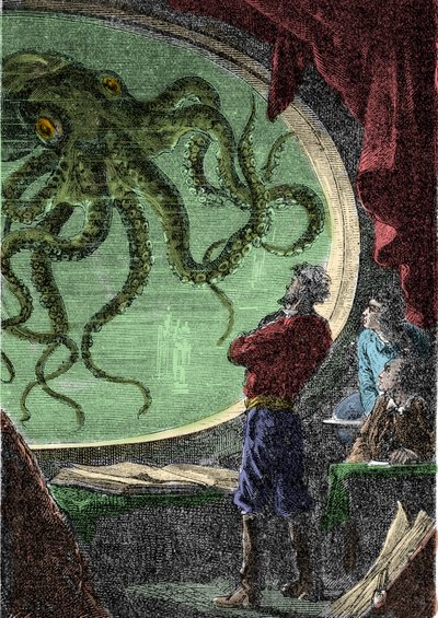 Ned Land, le professeur Aronnax et son serviteur Conseil regardent le poulpe géant à travers le hublot du sous-marin Nautilus. Gravure du livre de Jules Verne « Vingt mille lieues sous les mers » - Unknown artist