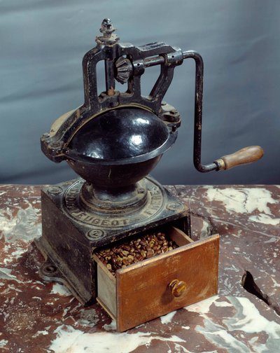 Moulin à café Peugeot du 19ème siècle - Unknown artist