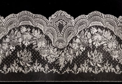 Volant : application de Bruxelles, sur tulle. Second Empire - Unknown artist
