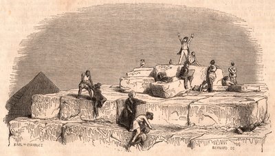 Vue du sommet de la Grande Pyramide de Khéops : un groupe d