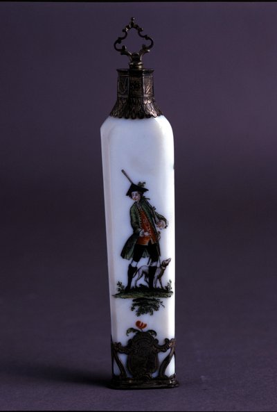 Bouteille pour parfums en céramique du 18ème siècle - Unknown artist