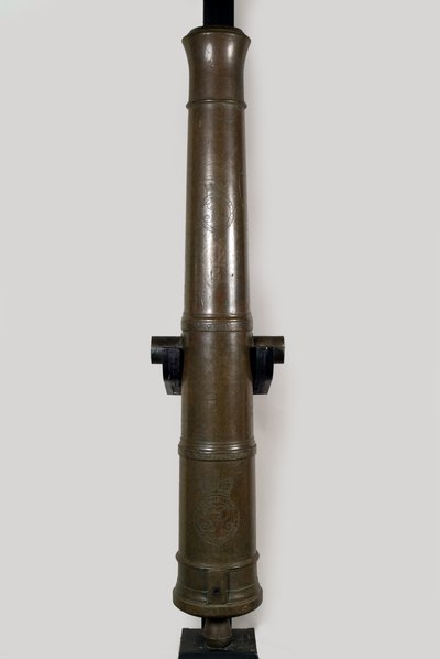 Canon en bronze de six livres, à chargement par la bouche - Unknown artist