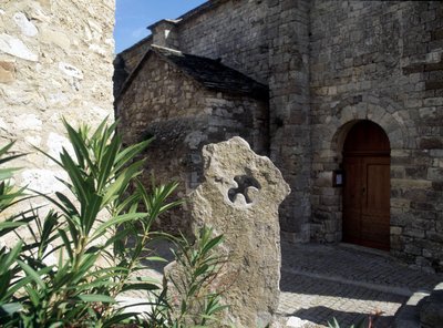 Monument commémoratif cathare à Minerve dans l