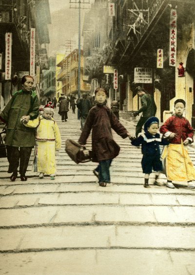 Enfants sur Pottinger Street à Hong Kong en 1890. Chine - Unknown artist