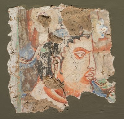 Fragment avec une tête de Bodhisattva - Unknown artist