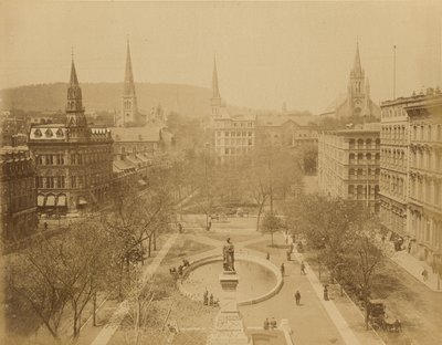 Montréal, Place Victoria - Unknown artist