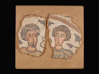 Panneau de mosaïque avec deux bustes masculins - Unknown artist