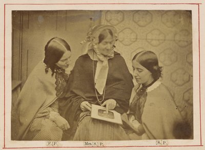 [Mme Stanley Percival et ses filles] - Unknown artist