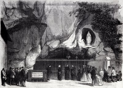 Vue de la grotte de Lourdes dans les Hautes-Pyrénées où la Vierge est apparue à Bernadette Soubirous (1844-1879) en 1858, lieu de pèlerinage actuel. Gravure du 19ème siècle. - Unknown artist