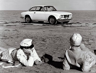 Alfa Romeo Giulia GT 1750 Veloce - Unknown photographer