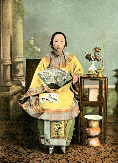 Dame chinoise aux pieds bandés, début du 20e siècle - Unknown photographer