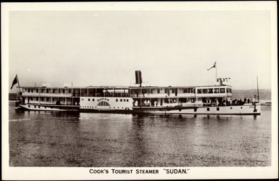 Le bateau à vapeur touristique "Sudan" de Cook (photo n/b) - Unknown photographer