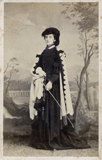 Portrait de Marie-Sophie Amélie, duchesse en Bavière et reine des Deux-Siciles (1841-1925) - Unknown photographer