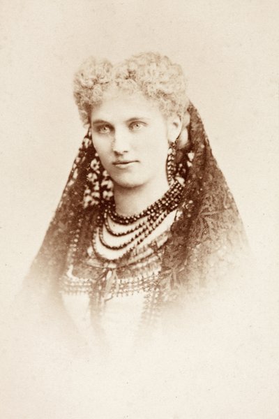 Portrait de Christine Nilsson en costume - Unknown photographer