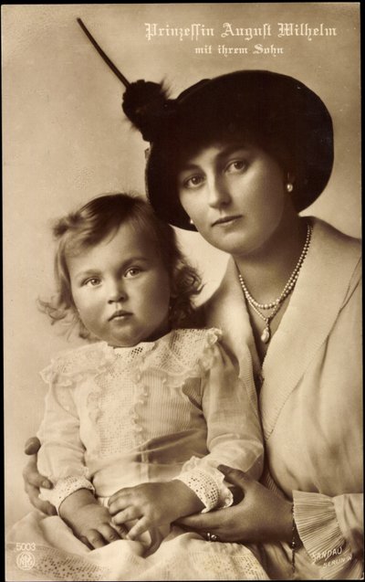Princesse August Wilhelm avec son fils - Unknown photographer