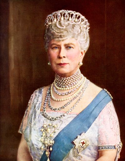 Reine Mary, épouse du roi George V, Mary de Teck, Victoria Mary Augusta Louise Olga Pauline Claudine Agnes - Unknown photographer