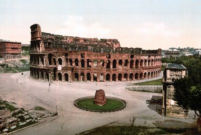 Rome. Vue du Colisée. Photochrome vers 1900. - Unknown photographer