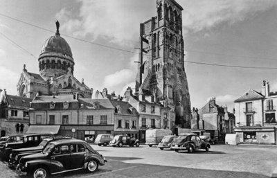 Tours, France : basilique St Martin, Carte postale, c. 1960 - Unknown photographer