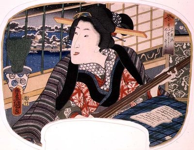 Hiver, étang de Shinobazu ; une geisha pratiquant une ballade, design pour un éventail d