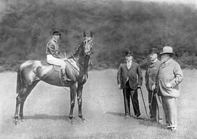 Minoru, vainqueur du Derby et des 2000 Guinées, 1909 1938 - W. W. Rouch