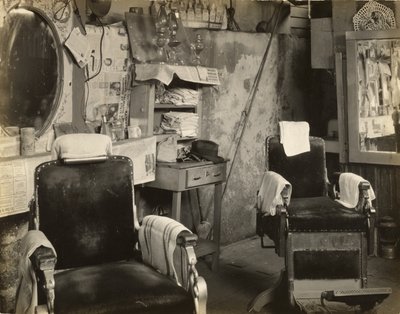 Intérieur du Negro Barbershop, Atlanta - Walker Evans