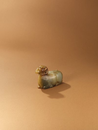 Pot à eau en forme de bélier - Western Han Dynasty Chinese School