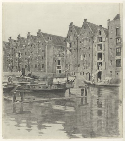 Entrepôts au bord d
