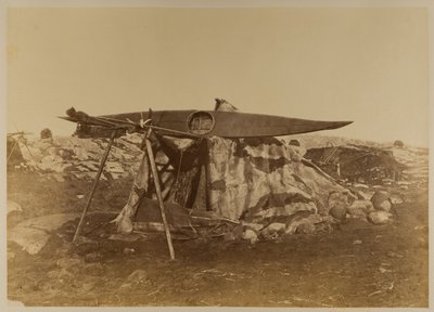 Esquimaux Toupek ou tente en peau, planche 121 de "The Arctic Regions" de Bradford, 1873 - William Bradford