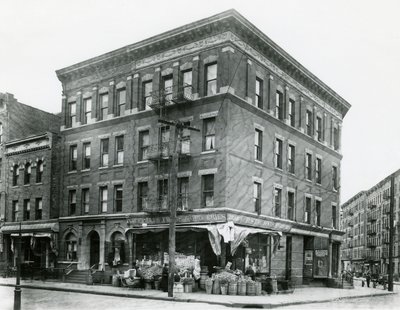 767 East 152nd Street, 7 décembre 1915 - William Davis Hassler
