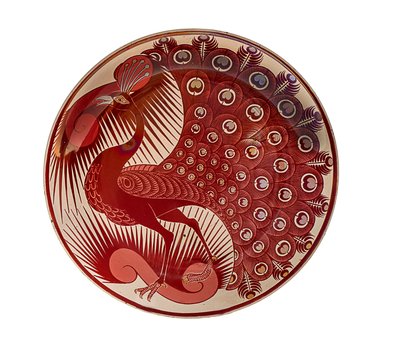 Assiette paon en lustre rouge - William de Morgan