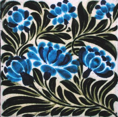 Carreau avec motif floral - William de Morgan