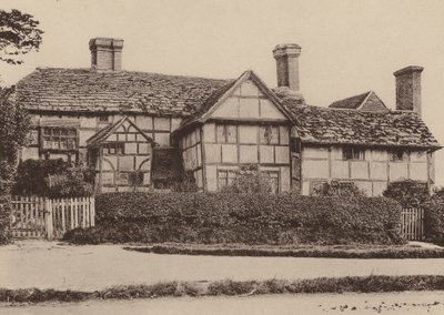 À North Chapel, North Street, Horsham, Sussex - William Galsworthy Davie