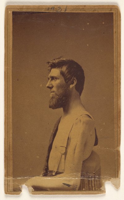 [Victime non identifiée de la guerre civile, de profil, assise] - William H. Bell