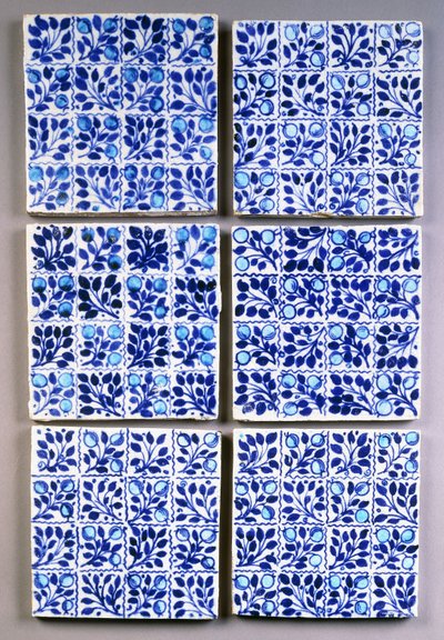 Sept carreaux carrés bleus 