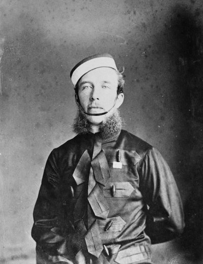 Le capitaine Willoughby W. Hooper en uniforme de cavalerie de Madras, c.1870s - Willoughby Wallace Hooper