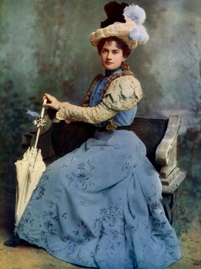 Grace Palotta, actrice, 1899-1900 - Window and Grove
