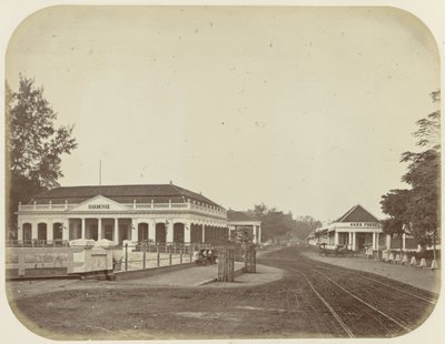 Société Harmonie et le magasin Oger Frères à Batavia - Woodbury and Page