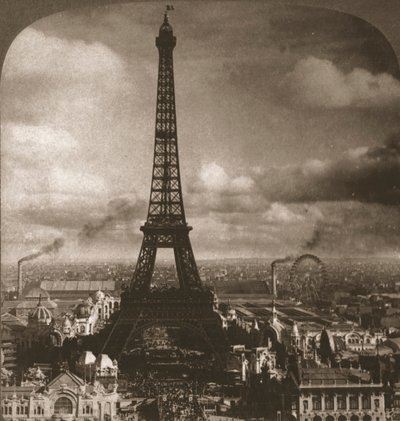 Tour Eiffel, 300 mètres de haut, de l