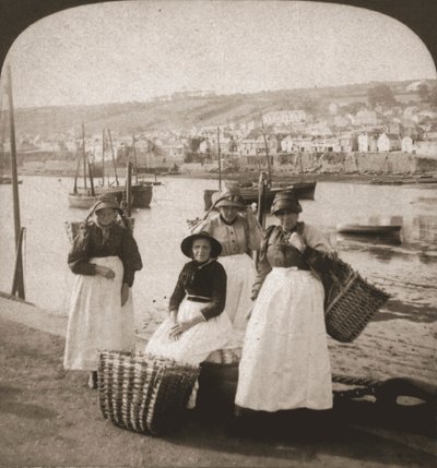 Poissonnières à Newlyn, Cornouailles, 1900 - Works and Sun Sculpture Studios