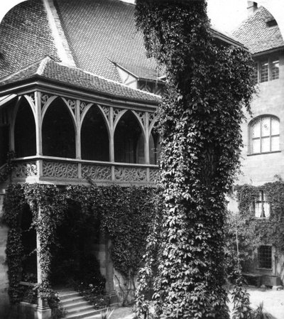 Tilleul dans une cour, Nuremberg, Bavière, Allemagne, vers 1900 - Wurthle and Sons