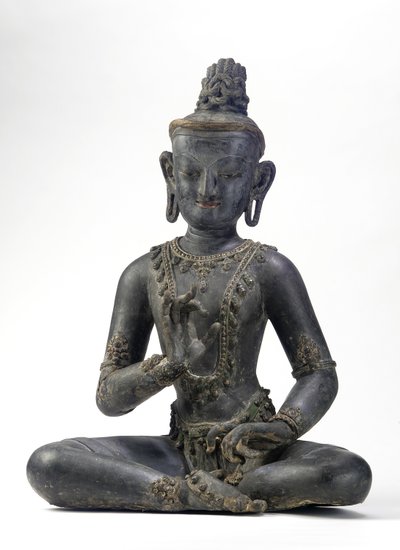 Bodhisattva de style népalais-chinois (laque, tissu, traces de peinture bleue, dorée et verte et feuille d