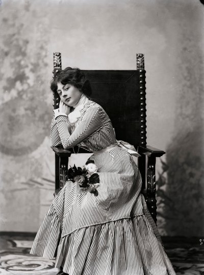 Portrait féminin - Henry Charles Fehr