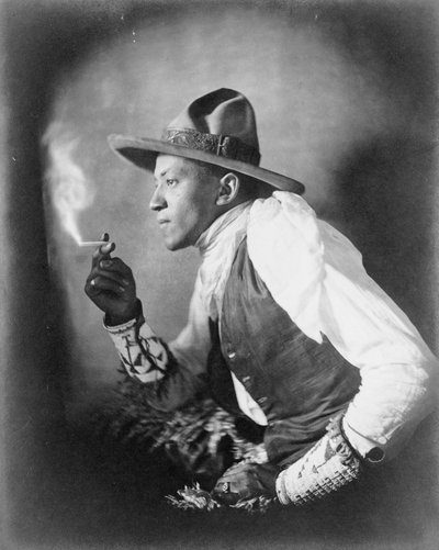 La Cigarette - . .