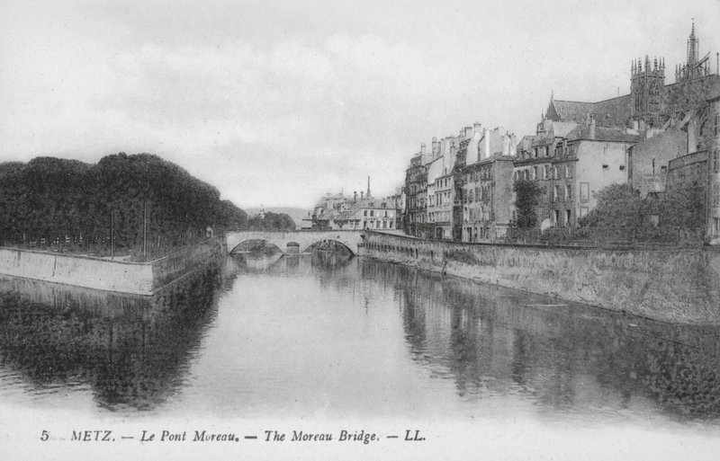 Metz : Le Pont Moreau - (after) French Photographer