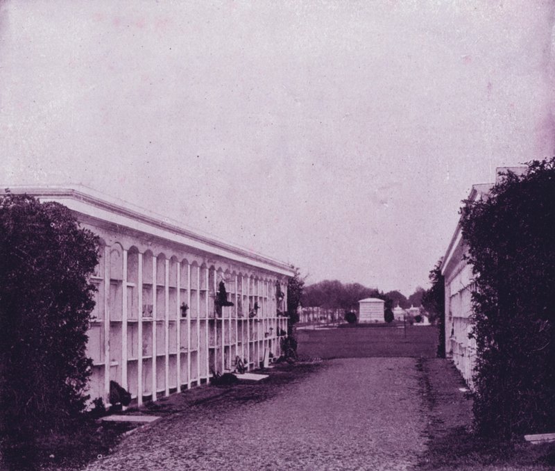 Avenue des tombes au cimetière de Washington, La Nouvelle-Orléans - American Photographer (after)