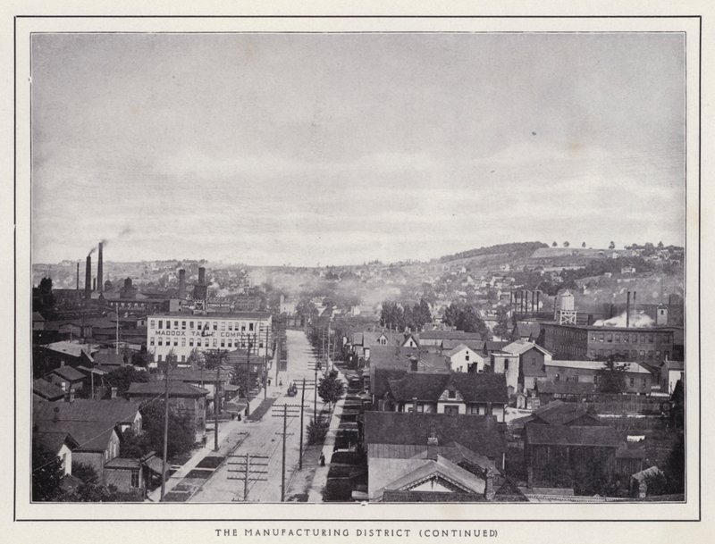 Jamestown, NY : Le quartier industriel - American Photographer (after)